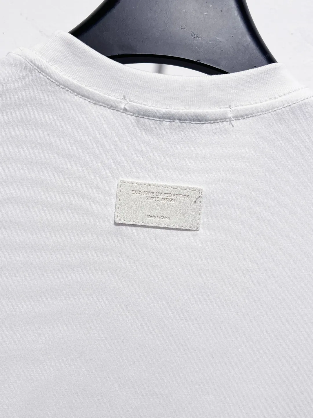 💰P130🔥 26 New Arrival T Premium ！ logo ，Premium ， ， ， 🔥 ， ， ， ， ， ， ：White、Black Size：S-XXL